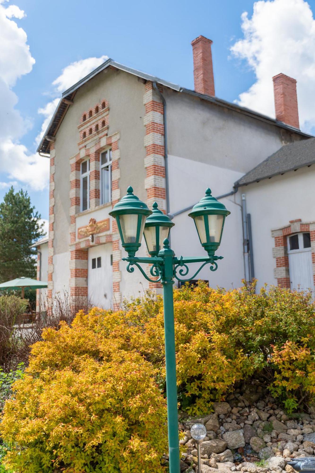 Saint-Bard Chateau De Chazelpaud מראה חיצוני תמונה